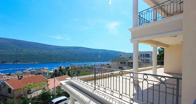Wohnungen in Djenovici, Herceg Novi — photo 11